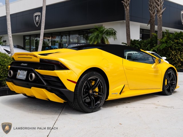 2023 Lamborghini Huracan EVO  in , 