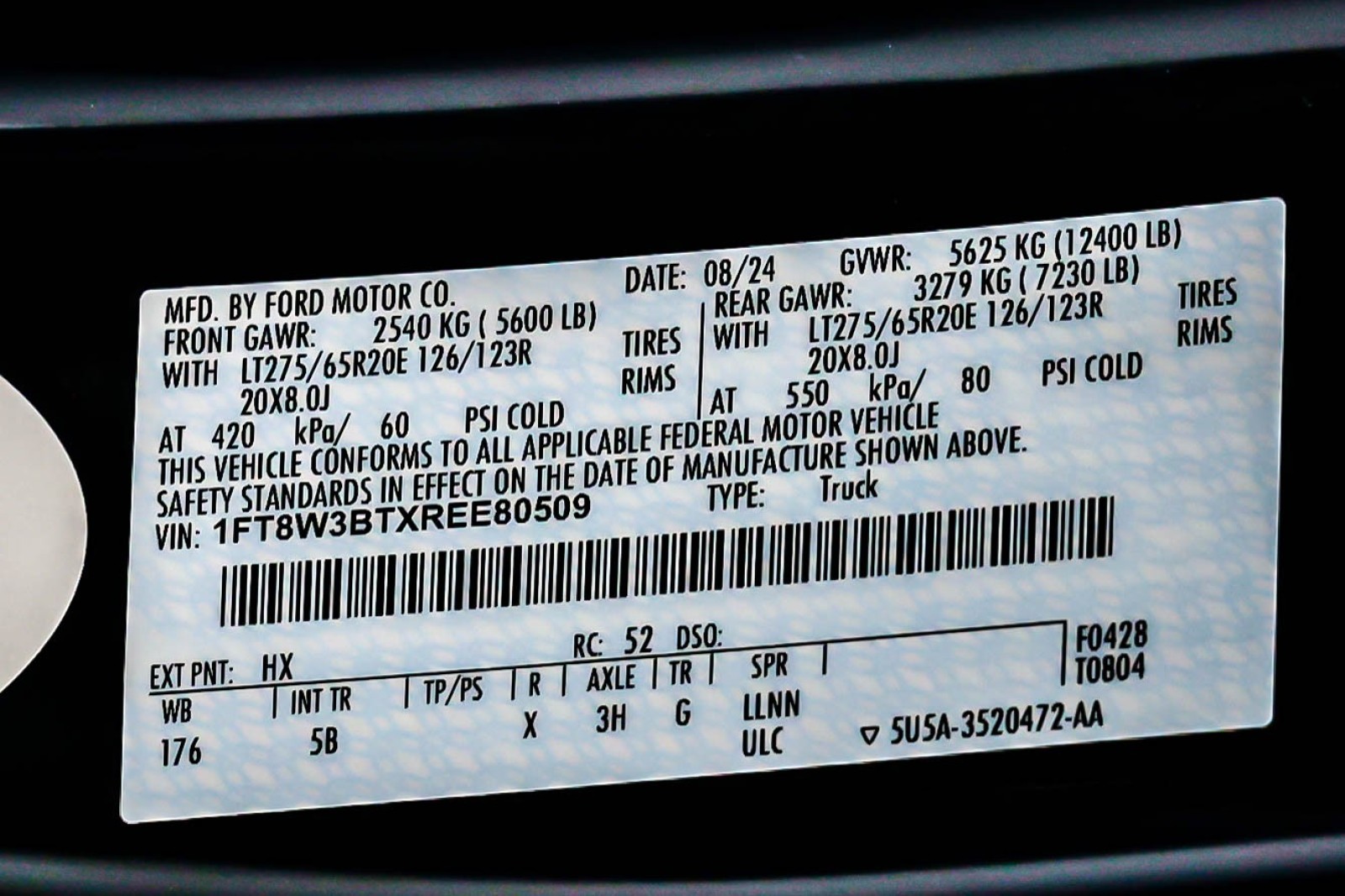 Used 2024 Antimatter Blue Metallic Ford LARIAT image 24