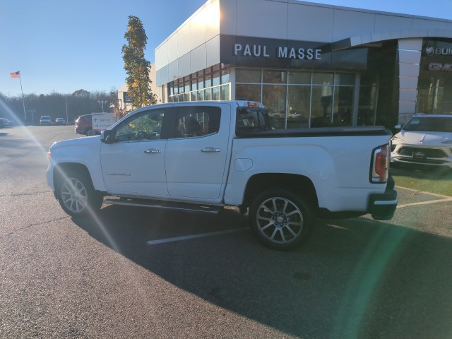 2022 GMC Canyon 4WD Denali 7