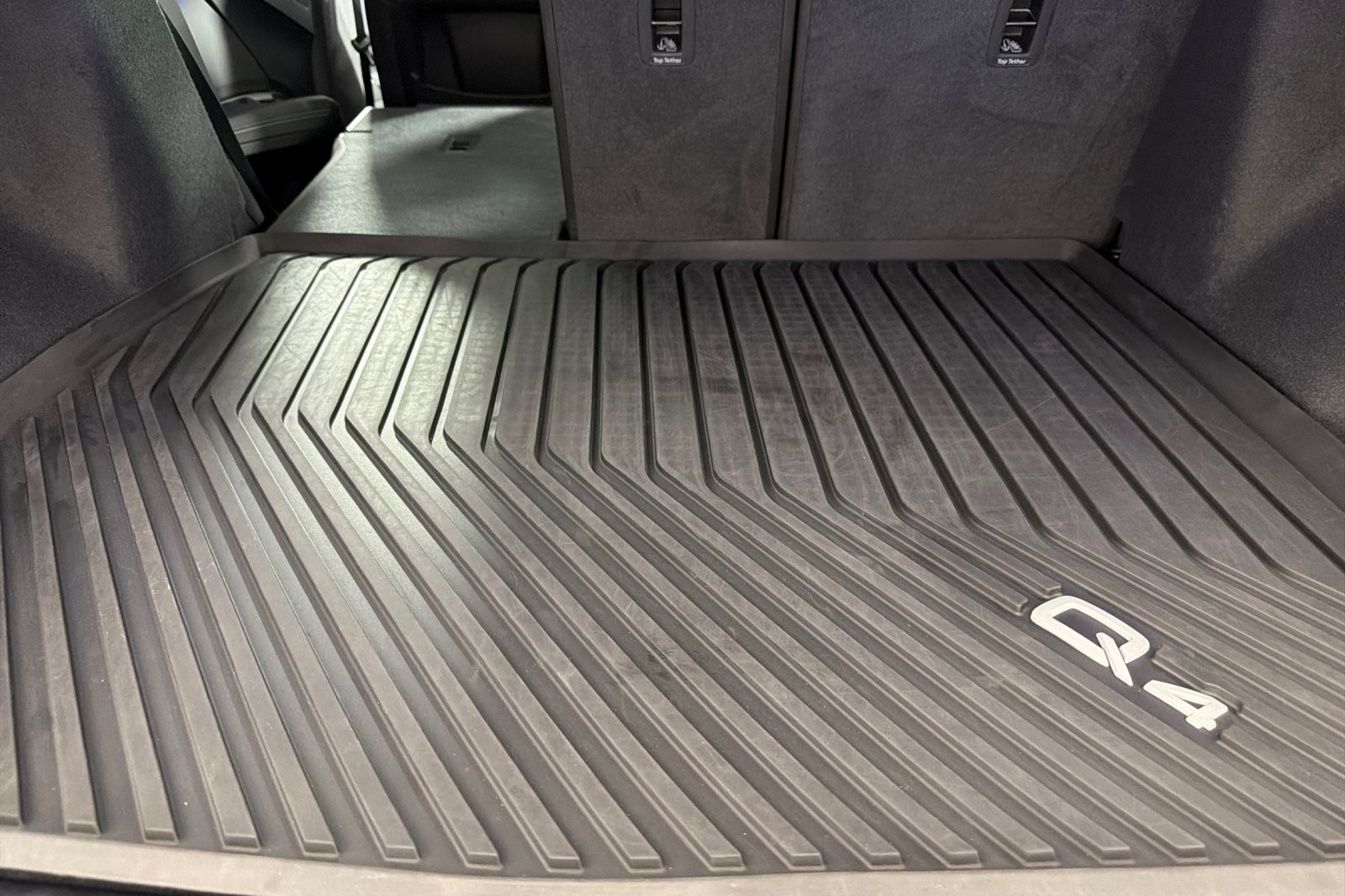 Certified Used 2024 Mythos Black Metallic Audi Prestige 50 quattro image 14