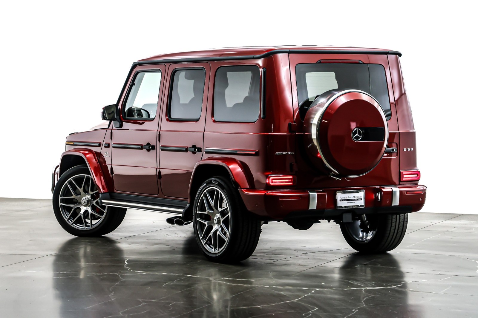 Certified Used 2024 MANUFAKTUR Cardinal Red Metallic Mercedes-Benz AMG® G 63 4MATIC SUV image 14