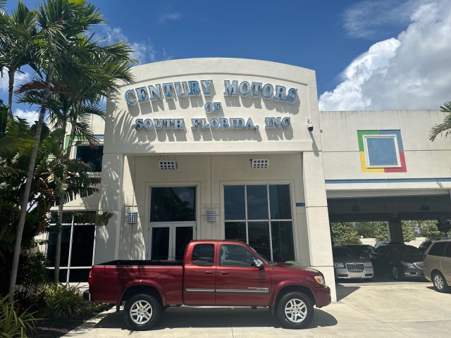 2006  Tundra SR5 4WD 4 DR LOW MILES 36,414 in , 