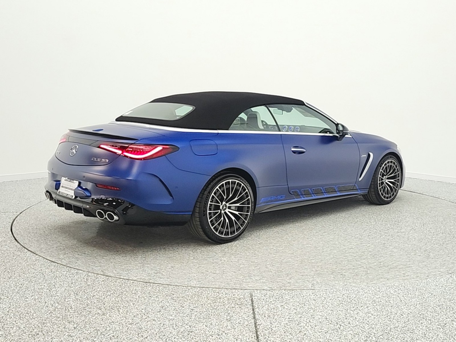 New 2026 MANUFAKTUR Starling Blue Magno Mercedes-Benz AMG® CLE 53 image 19