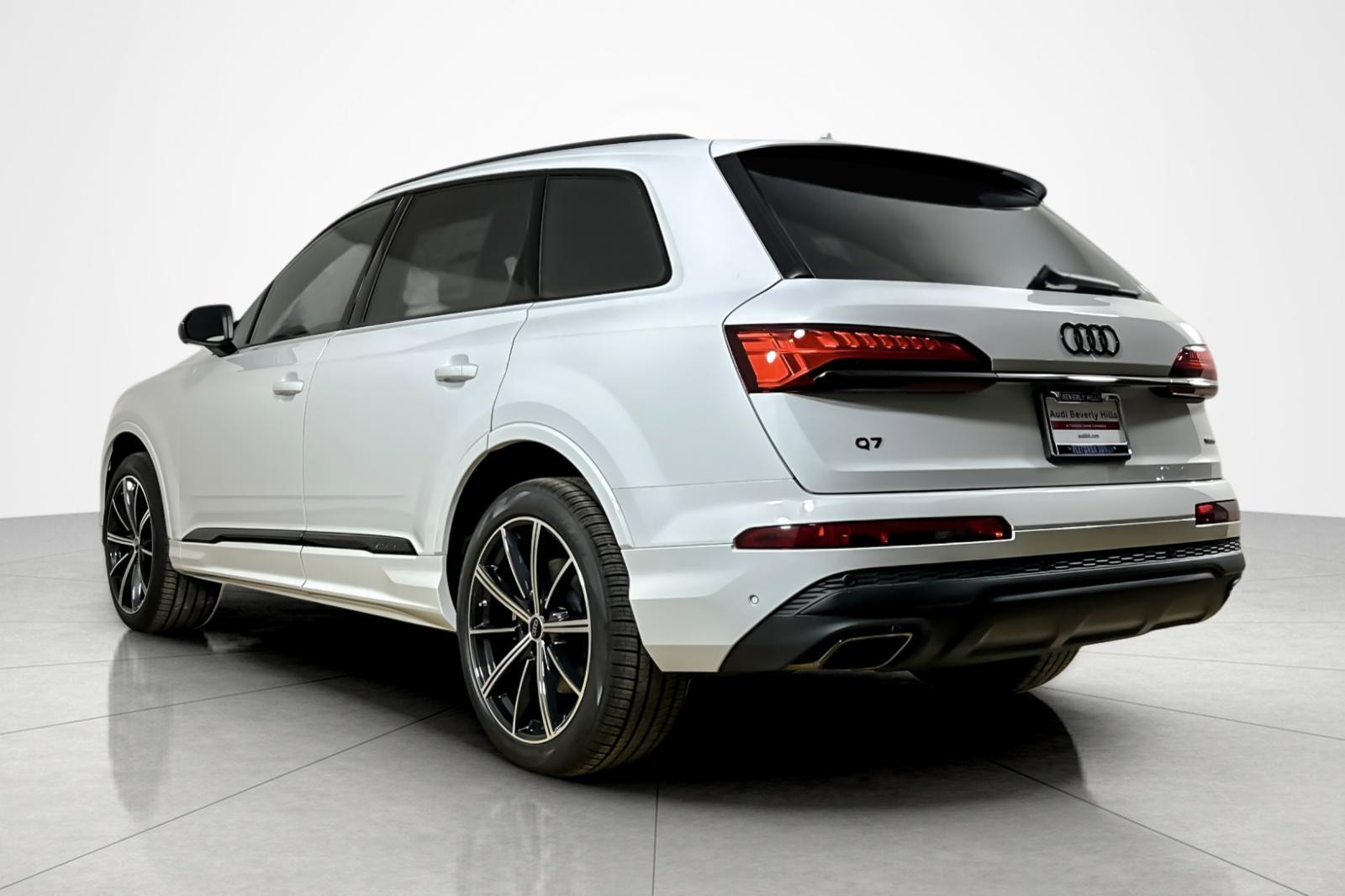 New 2026 Glacier White Metallic Audi Premium Plus 45 quattro *Ltd Avail* image 4