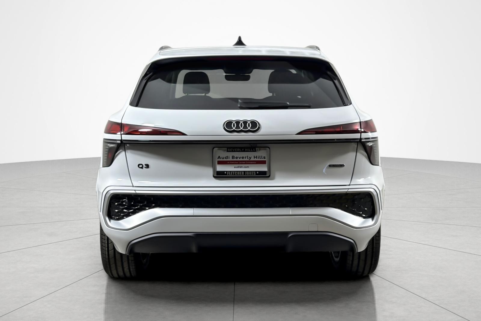 New 2026 Arkona White Audi S line quattro image 5