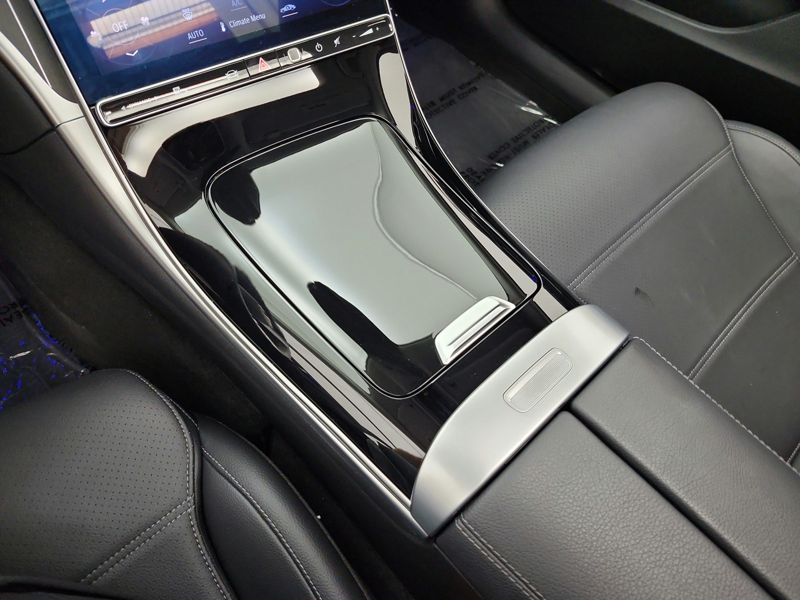 Used 2023 Black Mercedes-Benz C 300 Sedan image 13