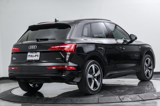 2022 Audi Q5 S line Premium Plus 5