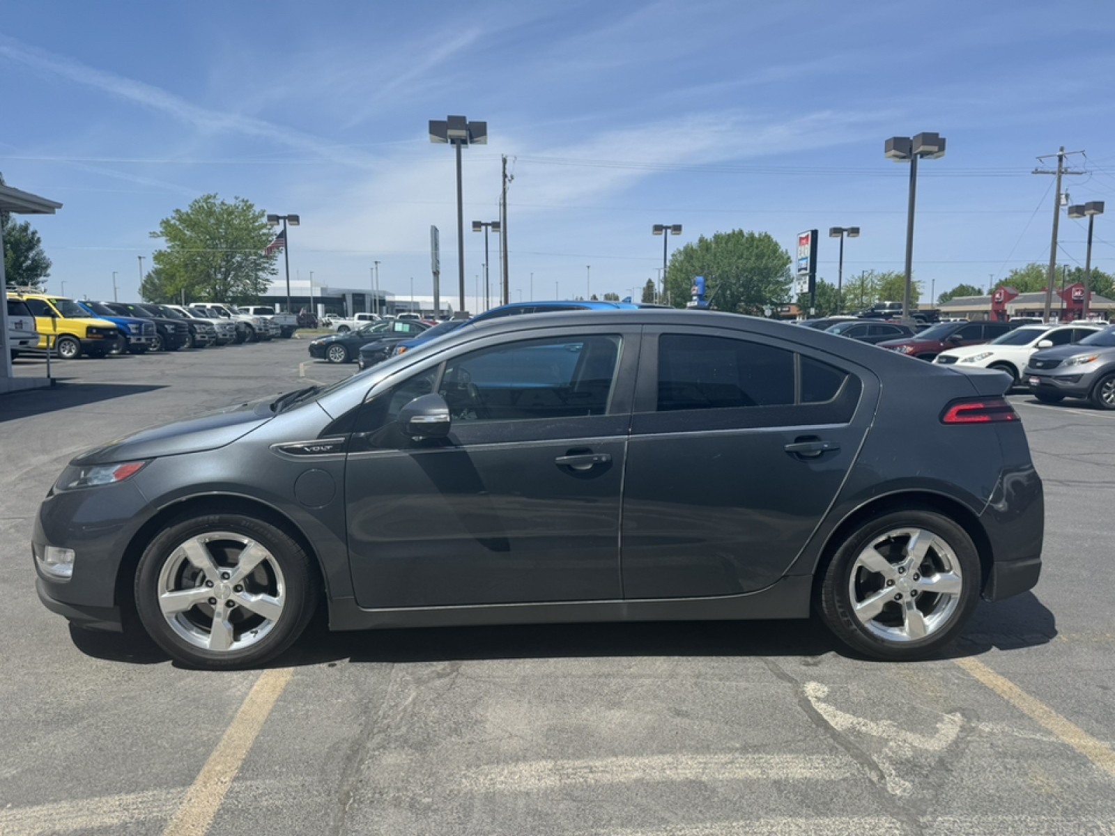 2013 Chevrolet Volt  3