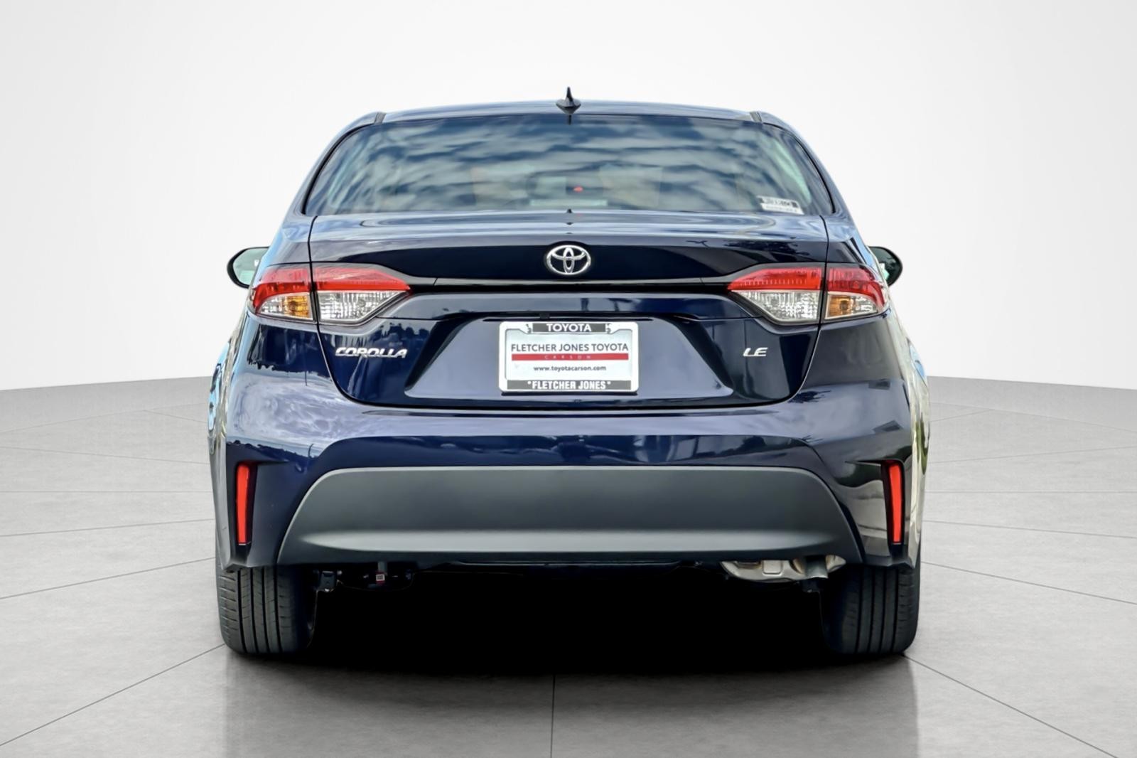 2026 Toyota Corolla LE photo 4