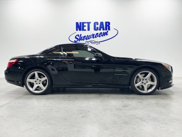 2014 Mercedes-Benz SL-Class SL 550 in , 