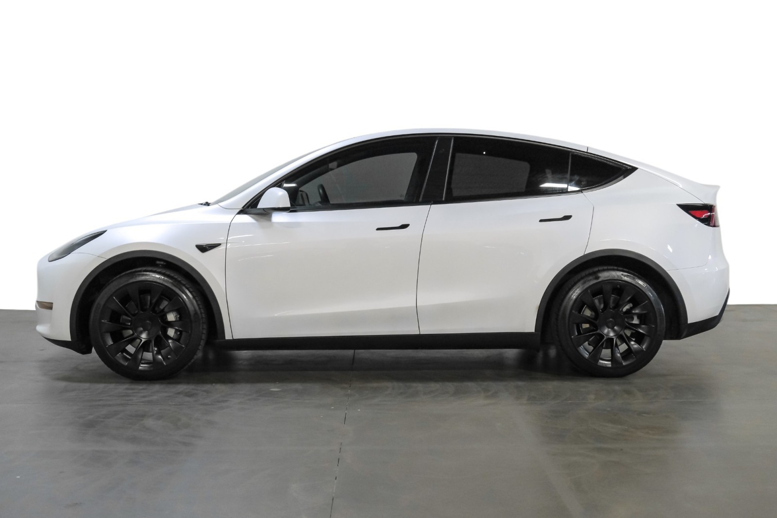 2020 Tesla Model Y Long Range AWD AutoPilot FullSelfDrivingComputer 20Alloys 9