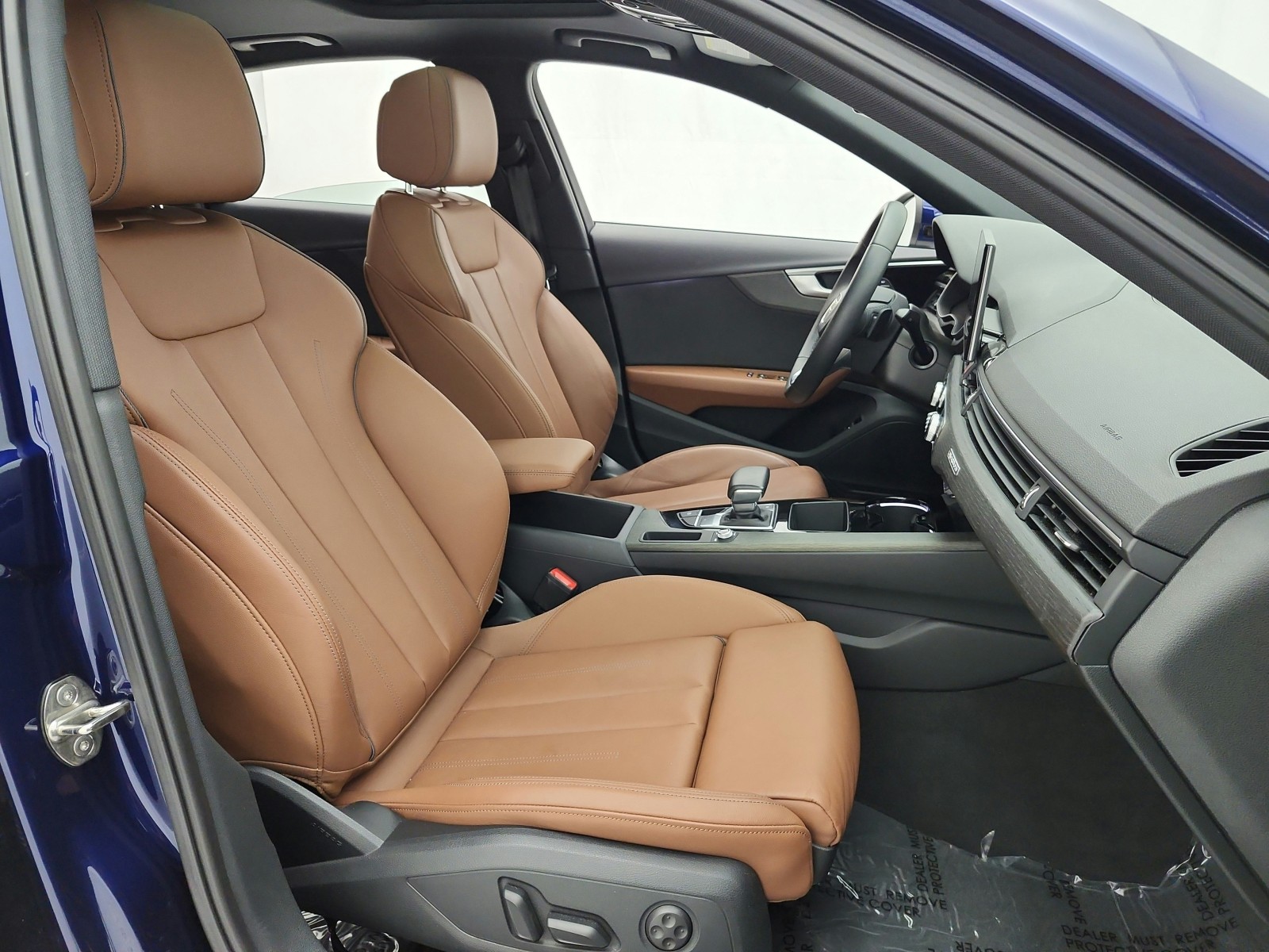 Used 2024 Navarra Blue Metallic Audi S line Premium 45 TFSI quattro image 30