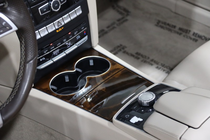 2015 Mercedes-Benz E 400 AMG Sport 2dr Cabriolet in ,