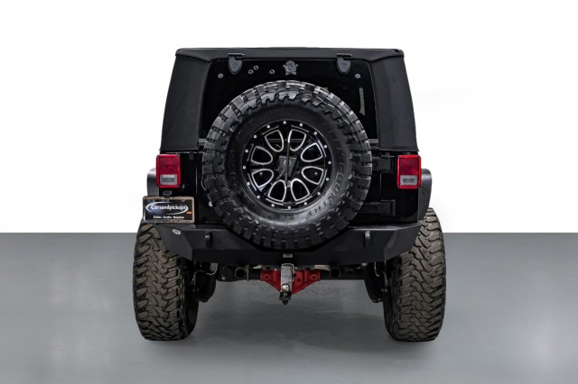 2014 Jeep Wrangler Unlimited Sport 7