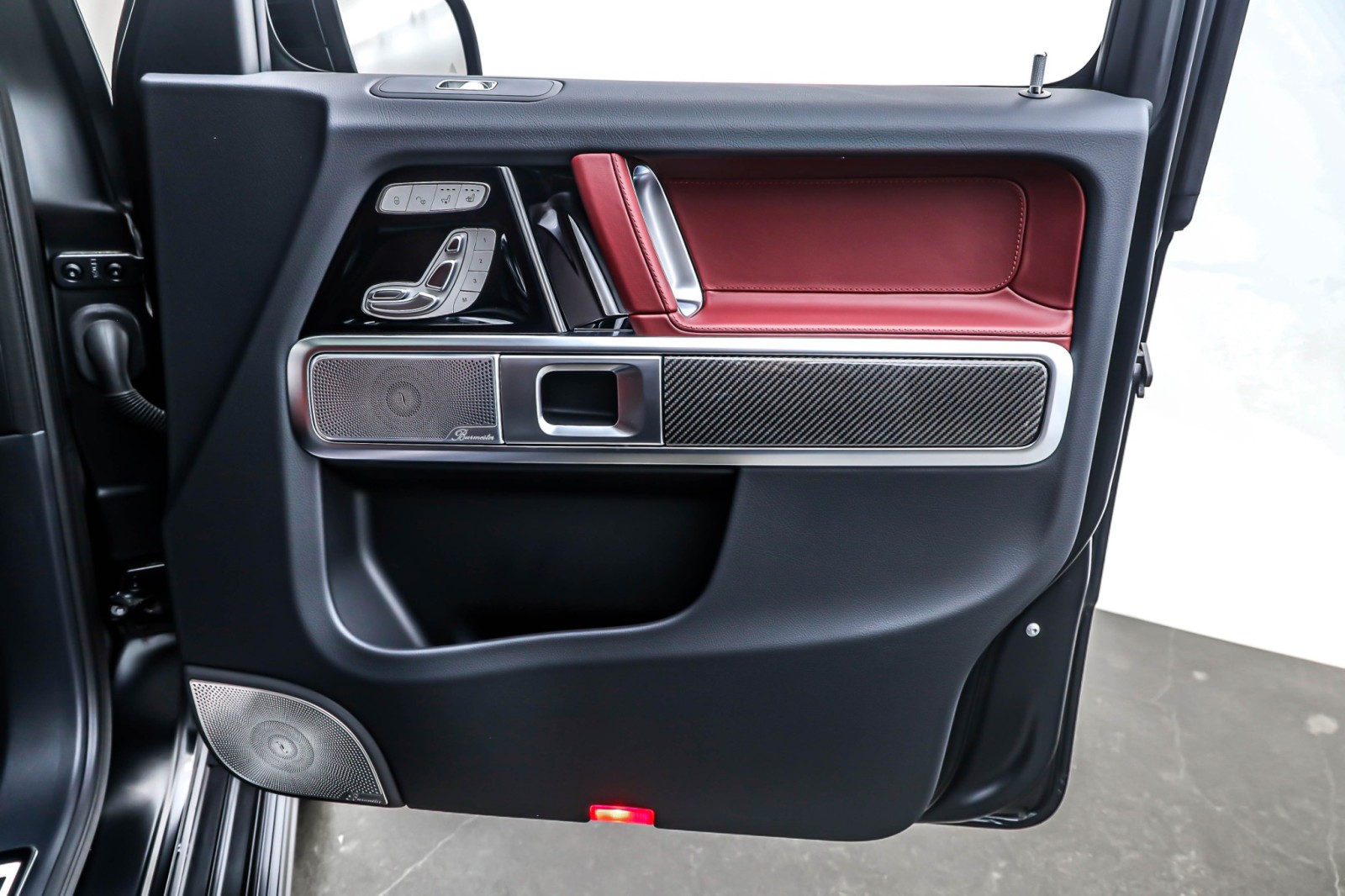 Used 2025 MANUFAKTUR Night Black magno Mercedes-Benz G 550 SUV image 24