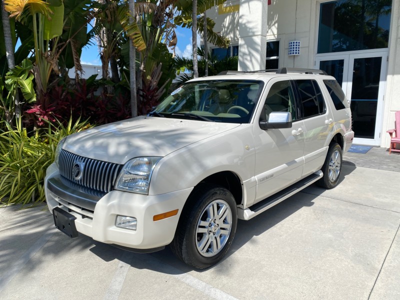 2007 Mercury Mountaineer SUV Premier 1 OWNER in ,