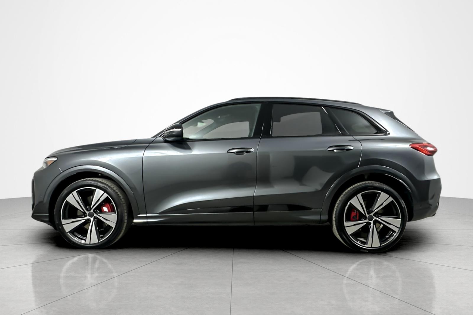 New 2026 Daytona Gray Pearl Effect Audi Premium Plus 3.0 TFSI quattro image 3