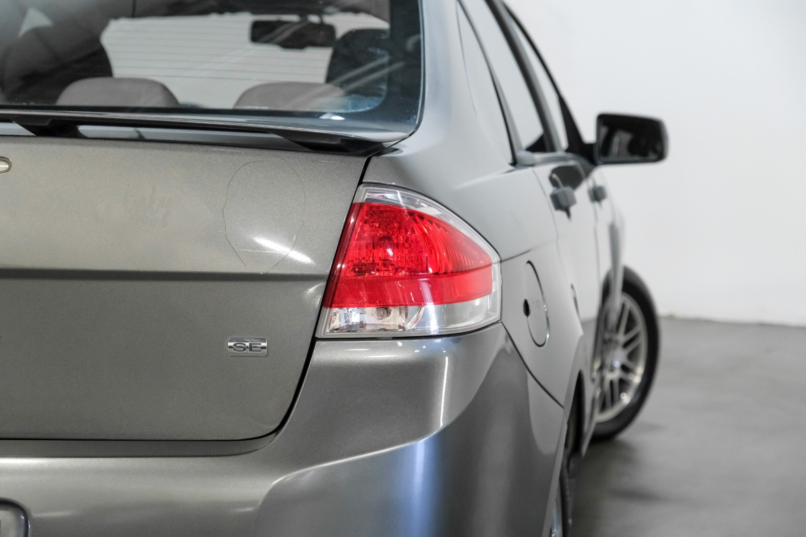 2010 Ford Focus SE 43