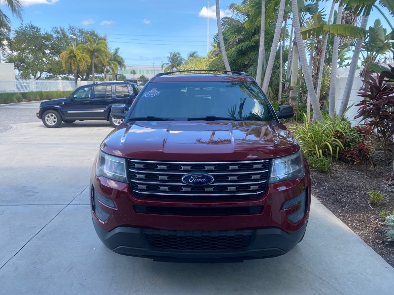 2016 Ford Explorer LOW MILES 65,701 1 OWNER FL SUV in , 