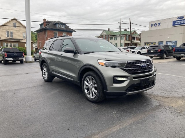 View vehicle photo 3