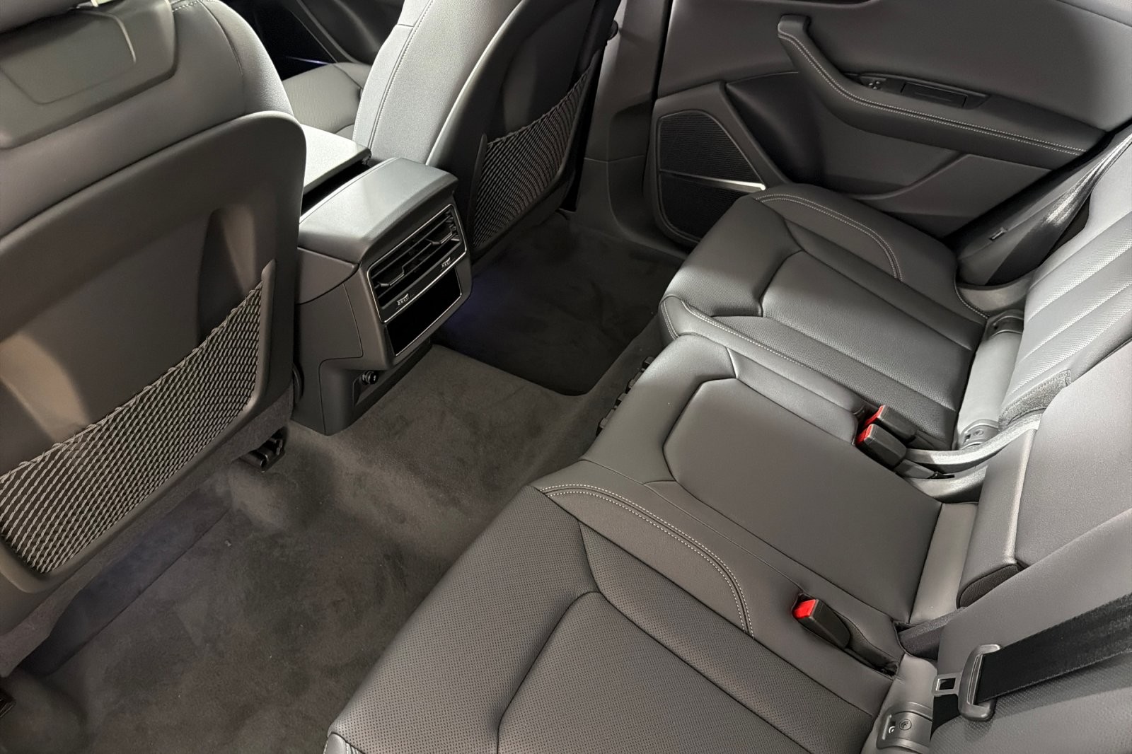 New 2026 Daytona Gray Pearl Effect Audi Premium Plus quattro *Ltd Avail* image 11
