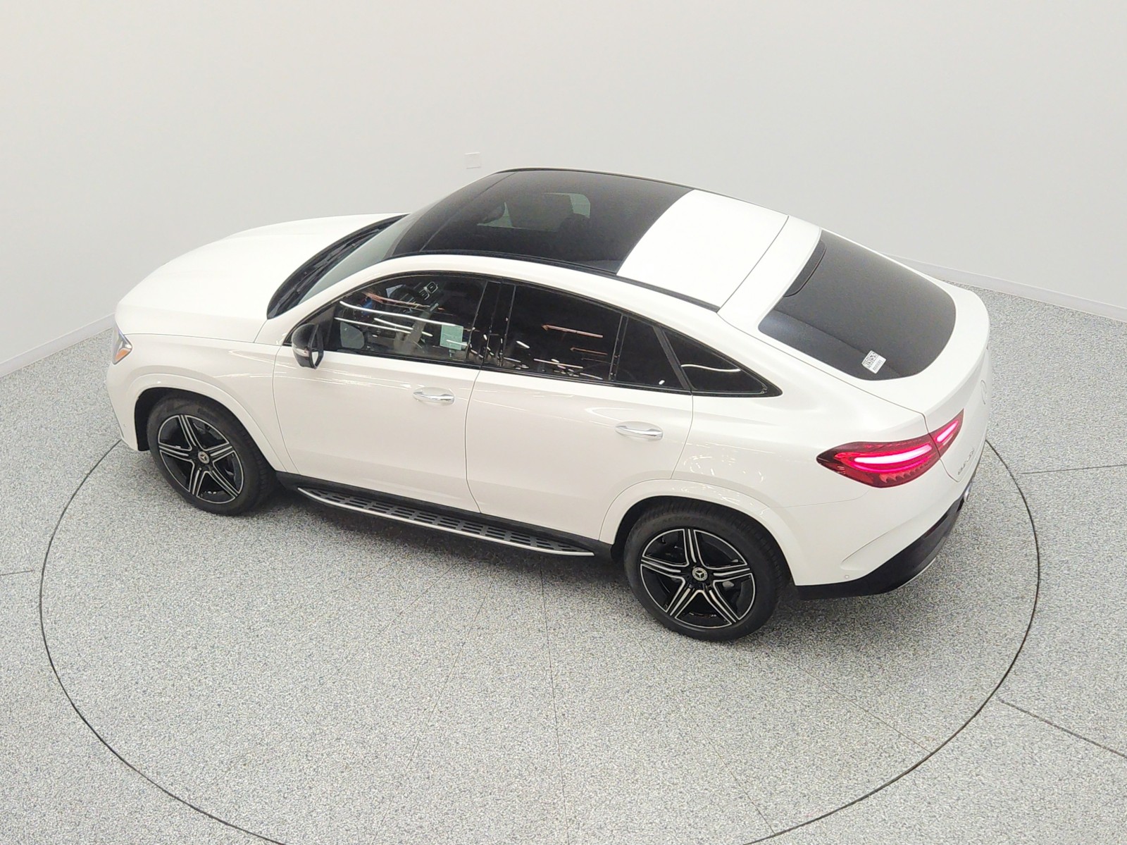 New 2026 Polar White Mercedes-Benz GLE 450 4MATIC® Coupe image 23