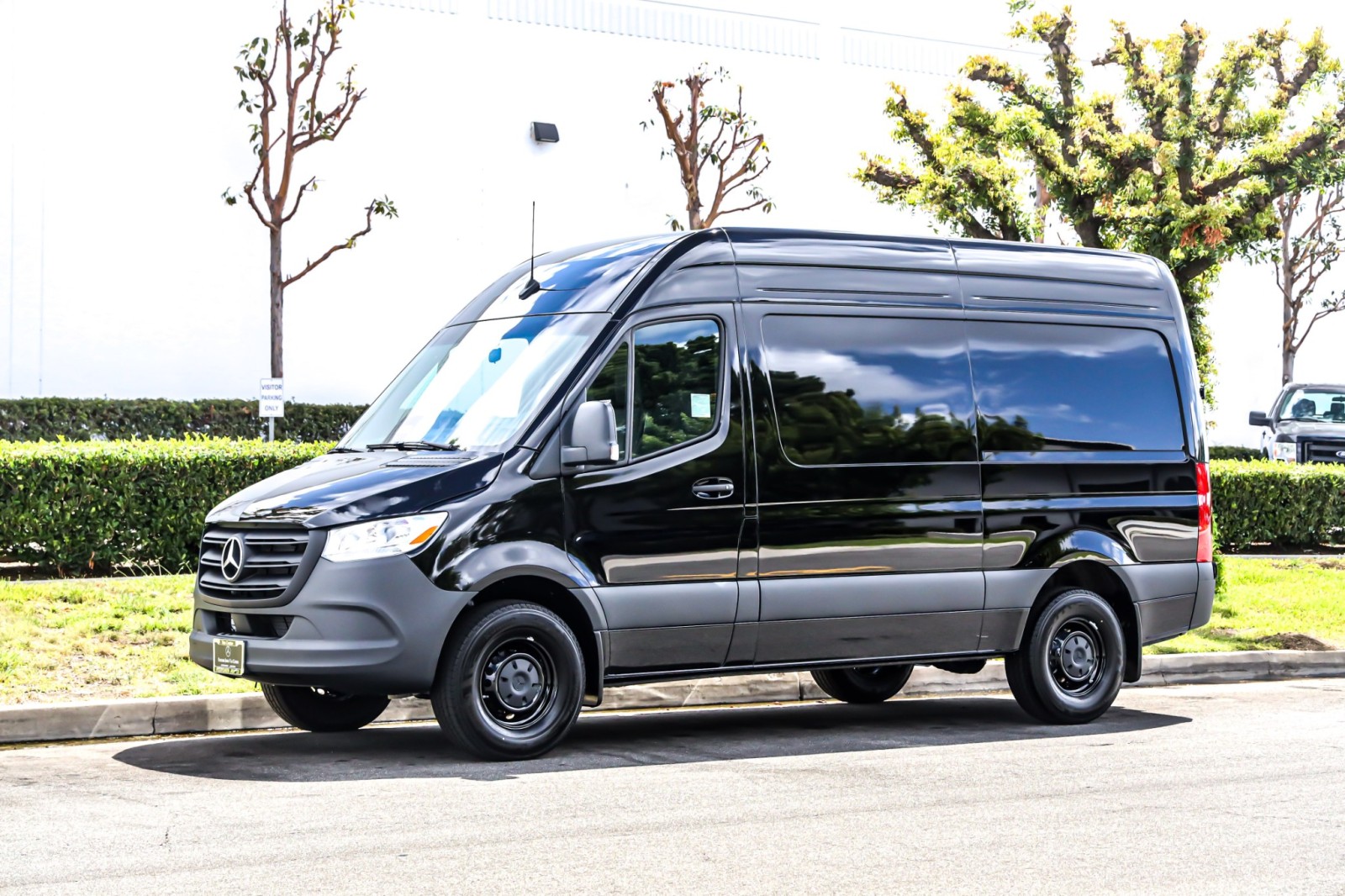 New 2025 Mercedes-Benz Sprinter Cargo Van Minivan/Van in Newport 