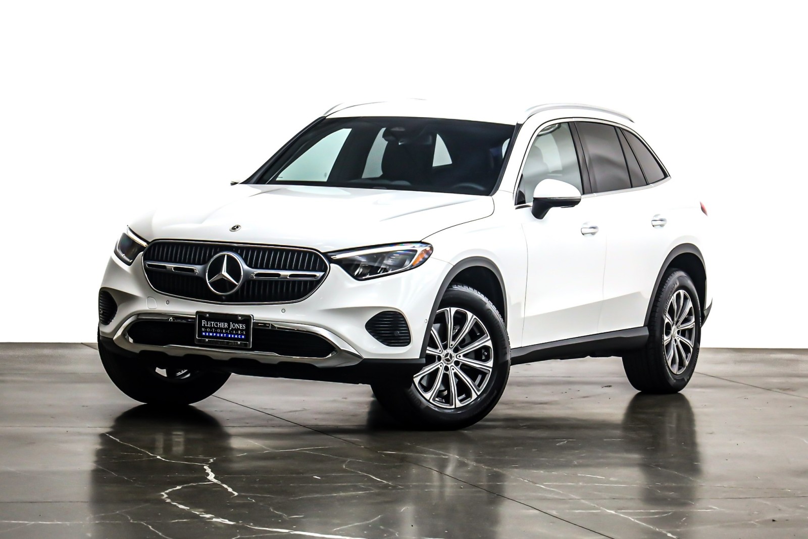 2025 Mercedes-Benz GLC Base's photo