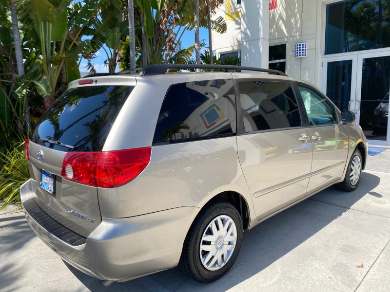 2006 Toyota Sienna VAN LE LOW MILES 78,653 in , 