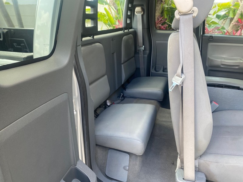 2006 Dodge Dakota SLT CLUB CAB LOW MILES 55,990 in , 