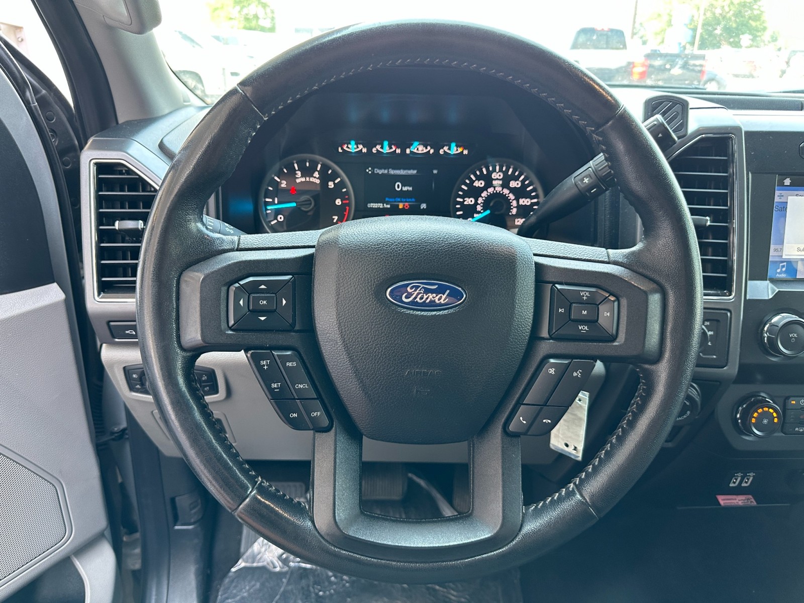 2019 Ford F-150 XLT 19