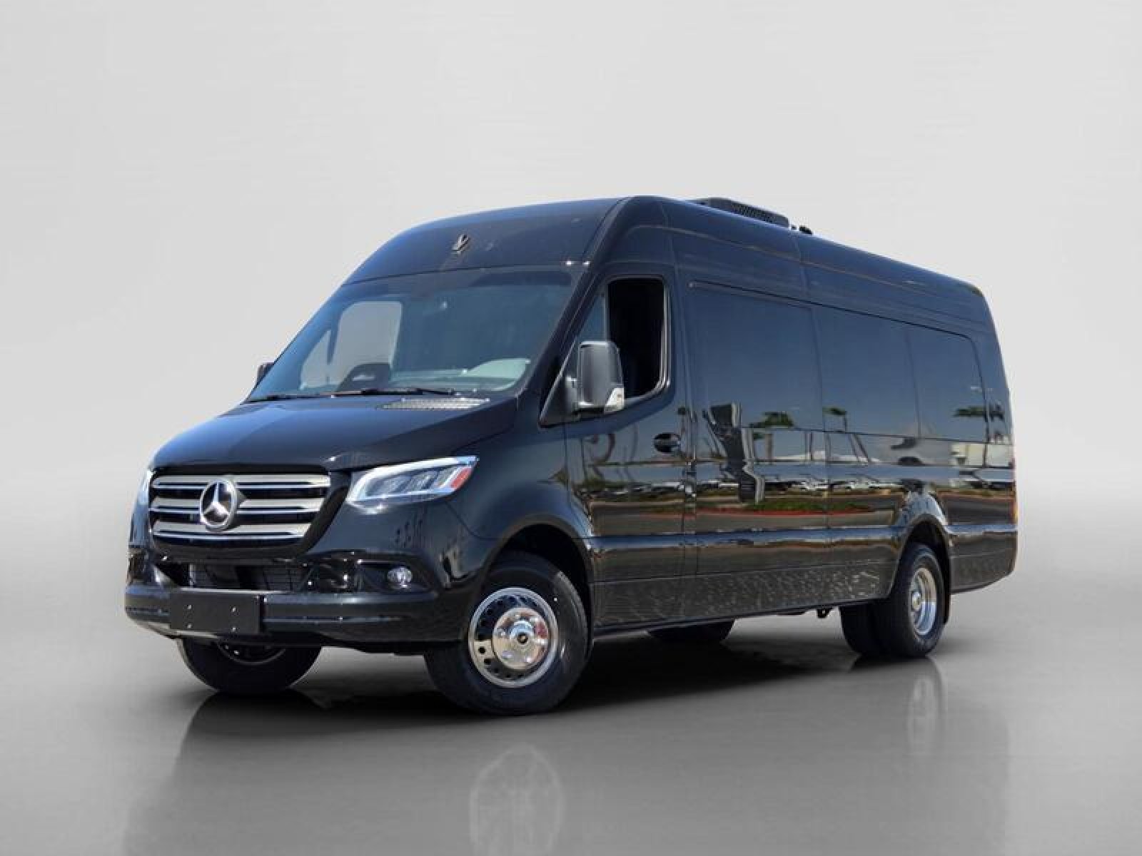 2025 Mercedes-Benz Sprinter Cargo Van 3500