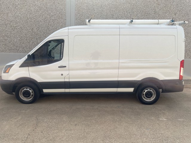 2017 Ford Transit Van  3