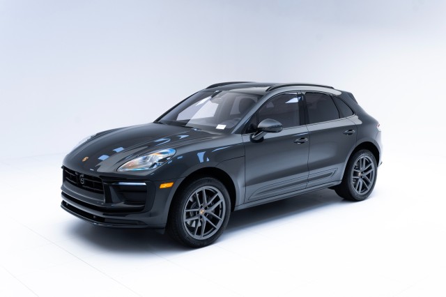 2024  Macan  in , 