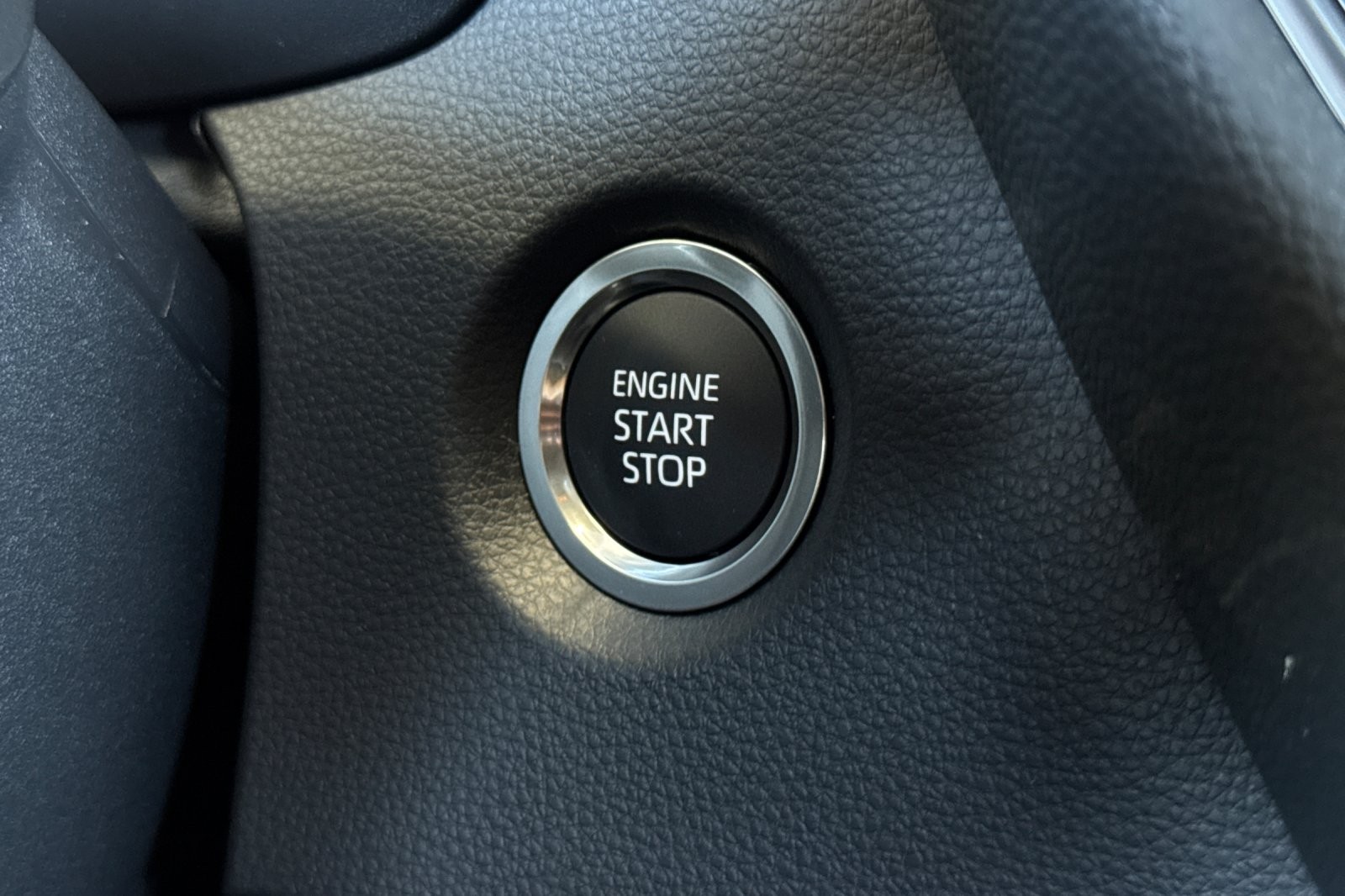 New 2026 WIND CHILL PEARL [EX Toyota XSE image 21