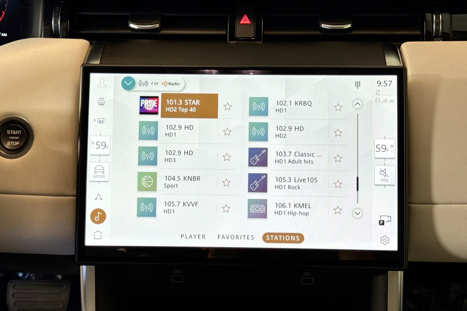 Used 2024 Silicon Silver Premium Metallic Land Rover Core S image 14