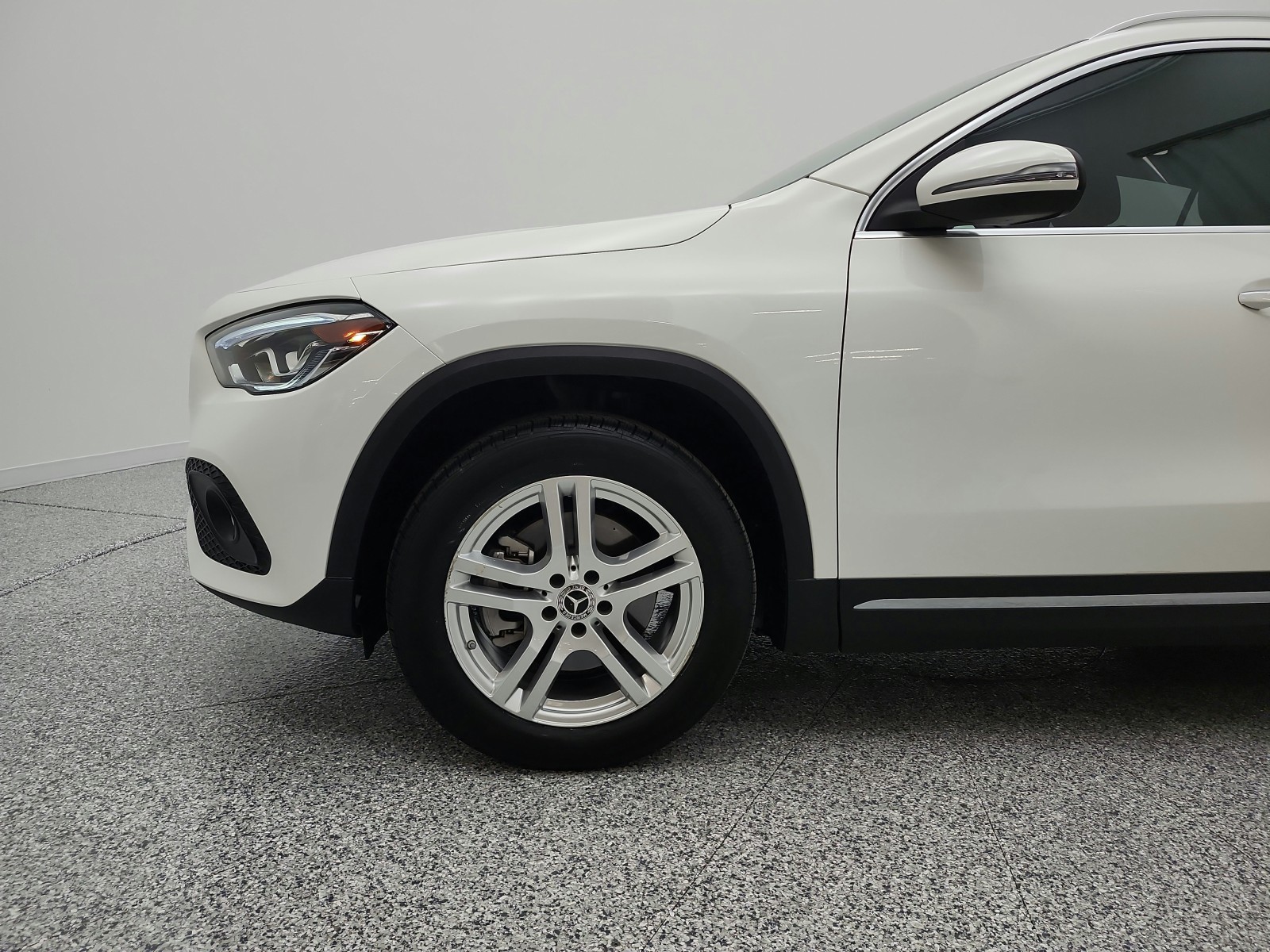 Certified Used 2022 Polar White Mercedes-Benz GLA 250 SUV image 27