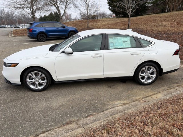 HondaAccord Sedan4