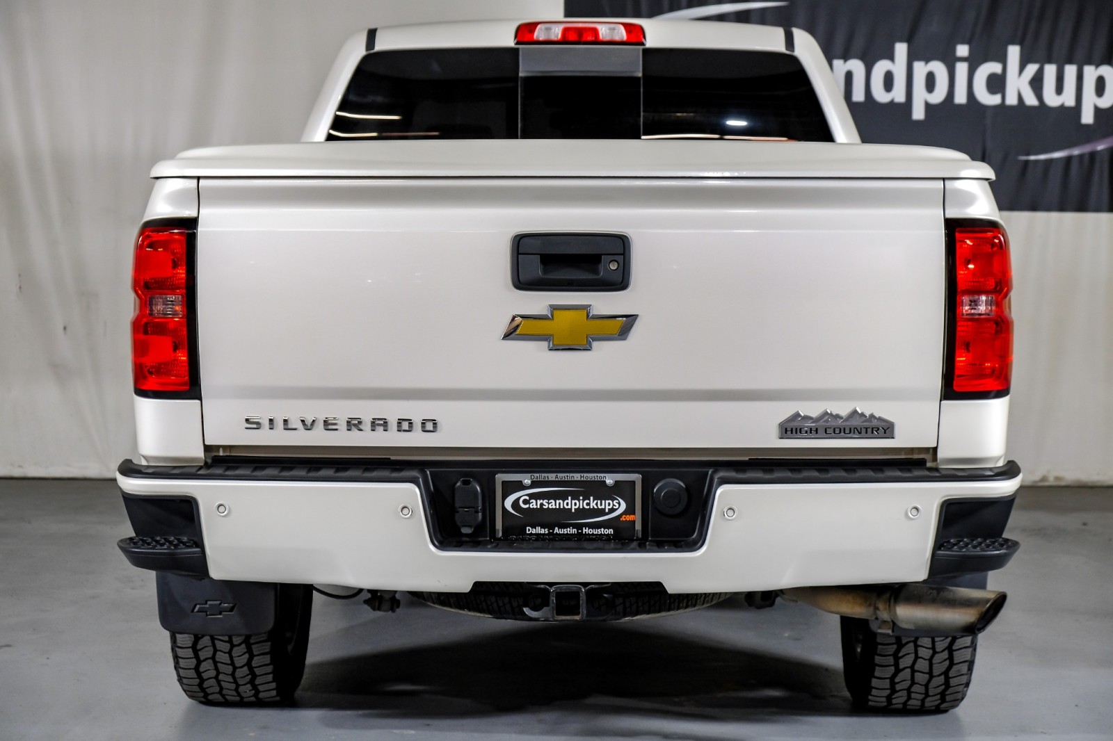 2014 Chevrolet Silverado 1500 High Country 9