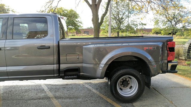 2023 Ford Super Duty F-350 DRW XLT 6