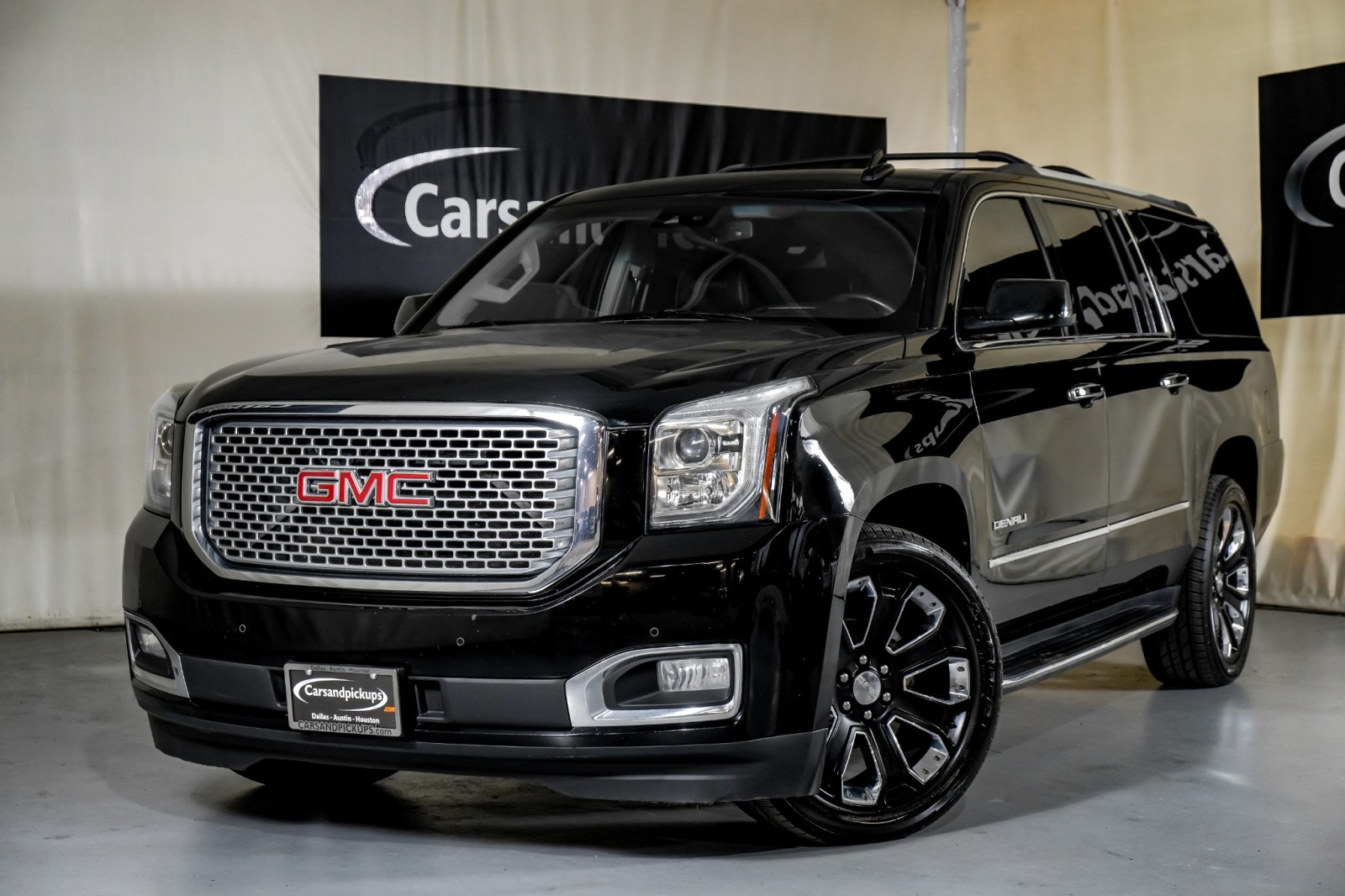 2016 GMC Yukon XL Denali 4