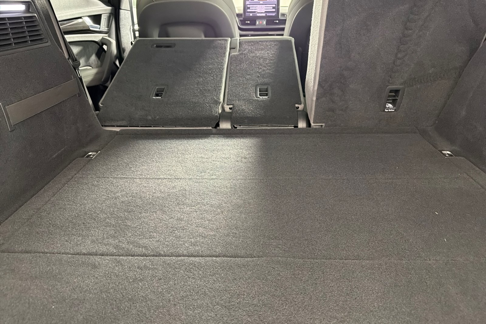 Used 2023 Ibis White Audi Premium Plus 3.0 TFSI quattro image 14