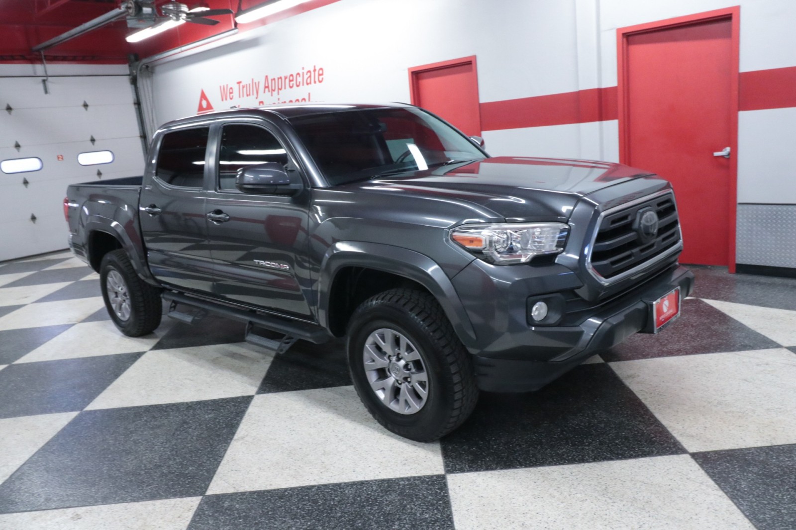 Used Car 2018 Toyota Tacoma  Sr5 For Sale Under $30,000 In Austin, Texas
