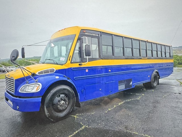 2012  36 Passenger Thomas Bus  in , 