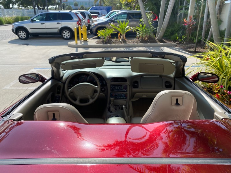 2003 Chevrolet Corvette 50TH CONVERTIBLE LOW MILES 6,742 in , 