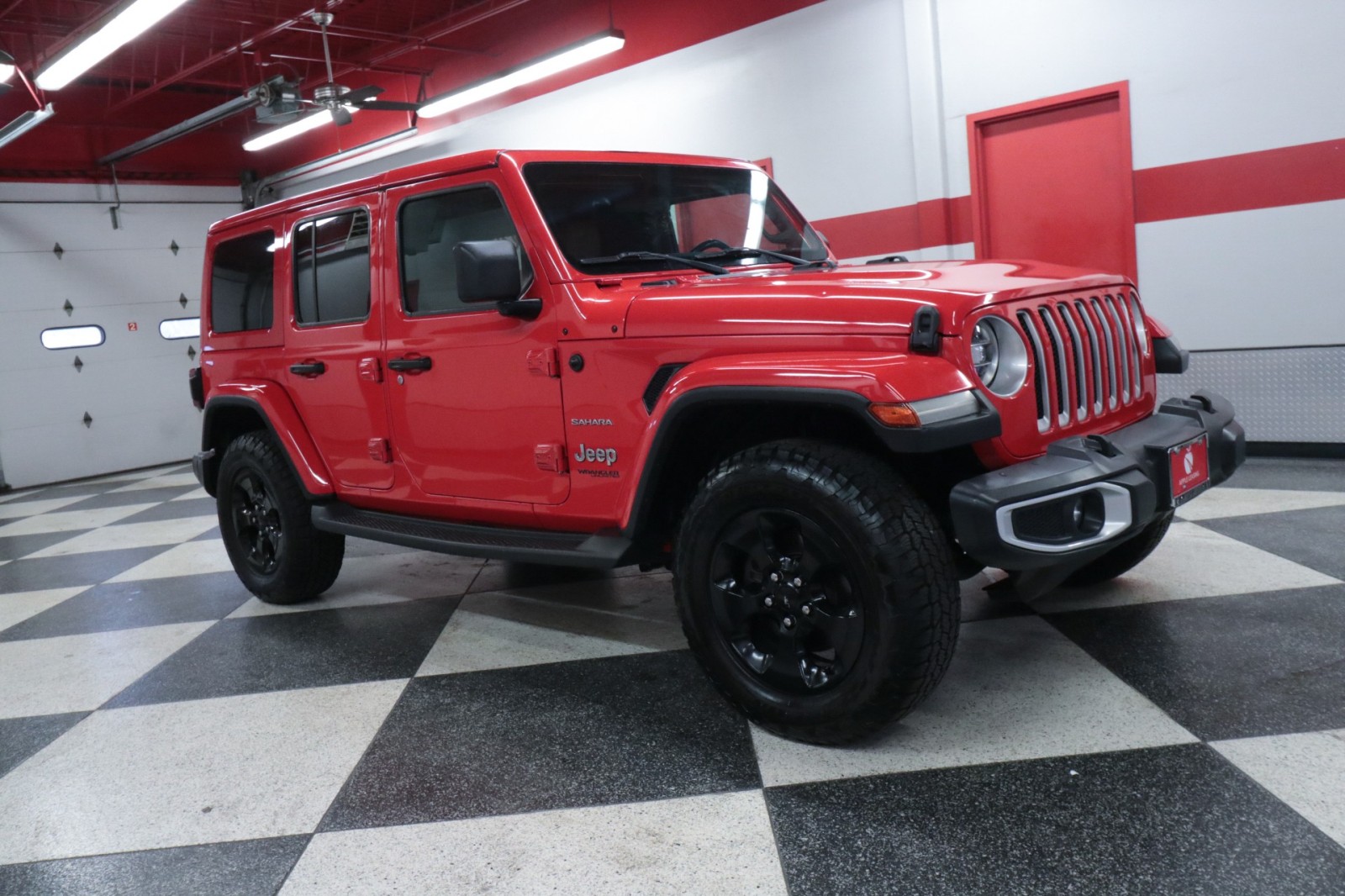 Used Car 2018 Jeep Wrangler Unlimited  Sahara For Sale Under $25,000 In Austin, Texas