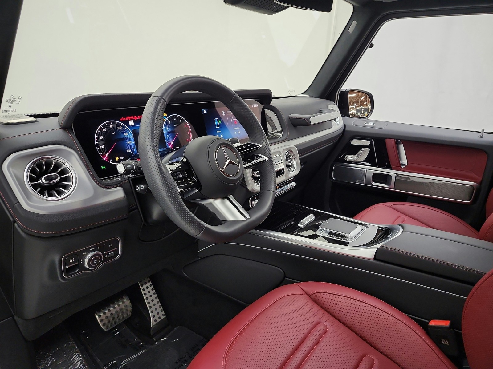 Certified Used 2025 Black Mercedes-Benz G 550 SUV image 12