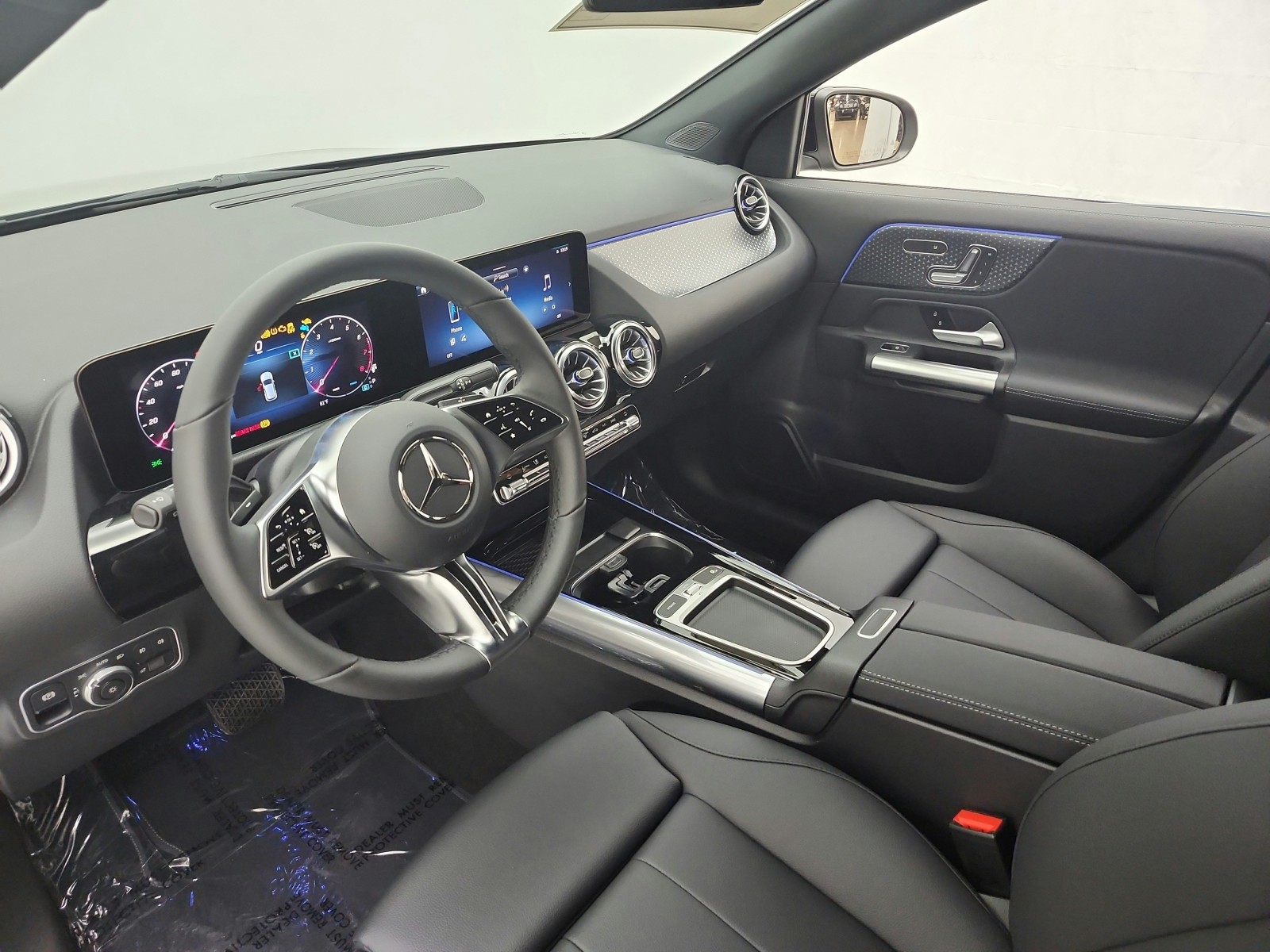 New 2026 Night Black Mercedes-Benz GLA 250 image 9