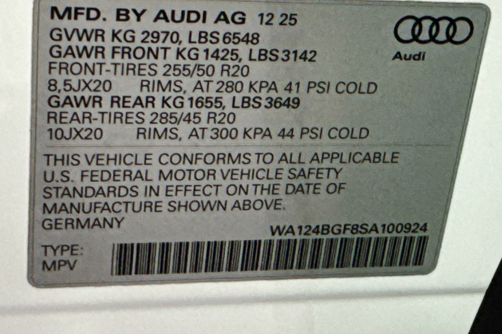 New 2025 Glacier White Metallic Audi Premium Plus quattro image 29