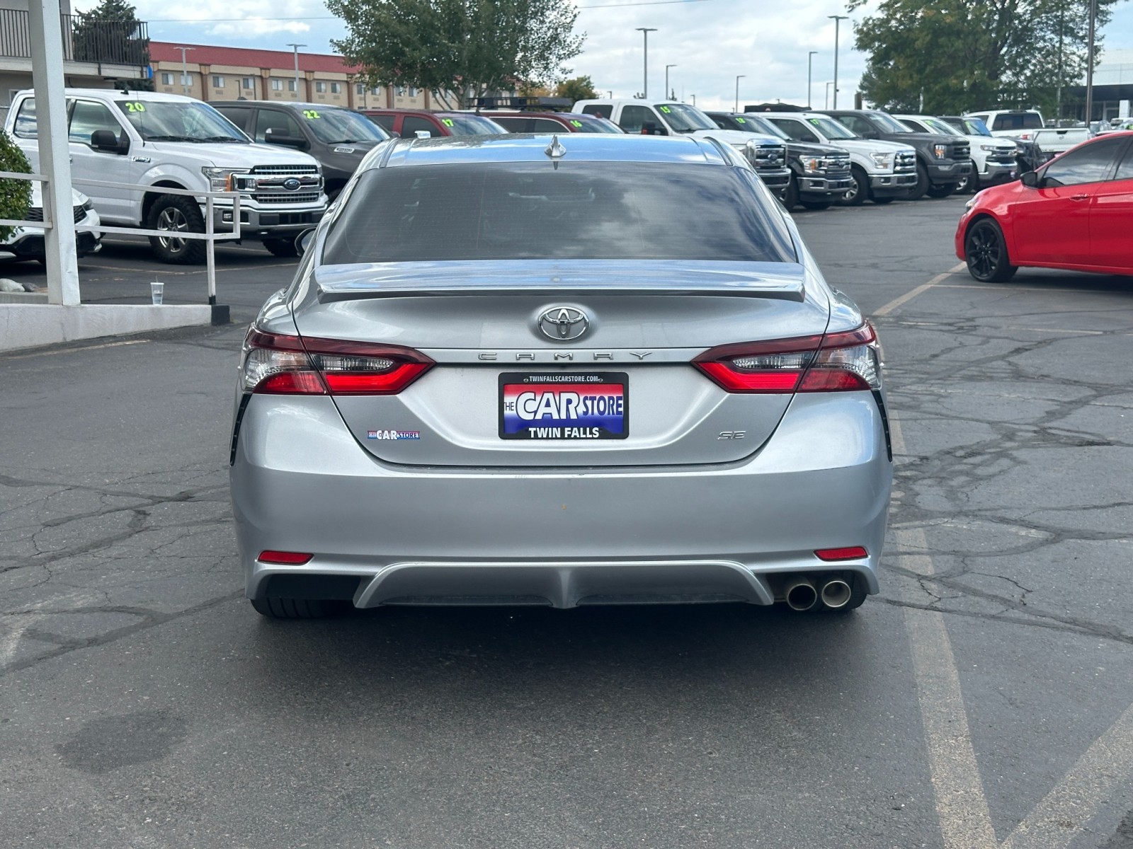 2022 Toyota Camry SE 8